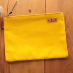 【~3月末限定企画】H1656　帆布のシンプルポーチ　M20　ひまわりイエロー