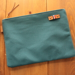 H1658　帆布のシンプルポーチ　M20　深海ブルー