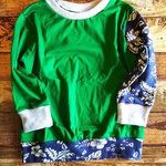 110サイズ とっても鮮やかなグリーンとヤシの木のロングTシャツ