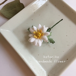 【再販】ミニシリーズ⚘マーガレットのブローチ