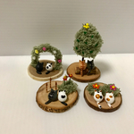 並べ飾ってねこだらけ 春