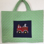 ☆sale☆消防車クロスステッチのキルティングレッスンバッグ