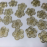 20枚18g 透かしパーツ 金属パーツ ゴールド お花 フラワー ブローチ金具 ブローチ土台 ピアスに ネックレスに