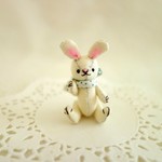 ５センチ「シロうささん」(水玉リボン)コットンのミニチュアうさぎ