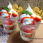 さくらんぼのグラスパフェ(メモスタンドに変更可)