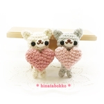 ちびねこ キーホルダー ♡ ハートをどうぞ ♡ 【受注制作】