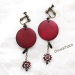 ワインレッドのwood✨大ぶりイヤリング/ピアス💕