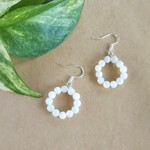 まあるいピアス／イヤリング  ホワイト