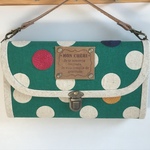 持ち手つき長財布 Wファスナー 刺繍ドット グリーン