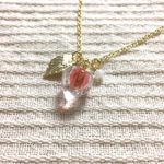 A様オーダー品ちょっと小さめ鬼灯ペンダントパパラチアカラー