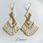 WHITE×GOLDフリンジピアス /イヤリング