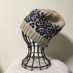 あったか編み込みニット帽（生成り× ネイビー）Sale!