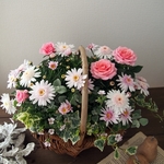 お花モリモリ春のバスケット