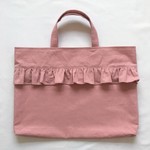 フリルのレッスンバッグ　ストロベリークリーム