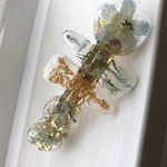 鉱石風 お花のバレッタ blue