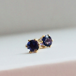 ✳︎14kgf ✳︎アイオライトの一粒ピアス