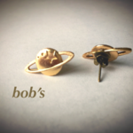 ピアス