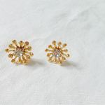 【SALE】 1300円→1000円！Lapinnoir: 幻のお花.まるごとピアス
