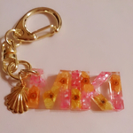 miho.mさま専用お名前キーホルダー（押し花×シェルパウダー）