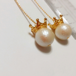 コットンパールと王冠のピアス