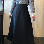 sale上品にエレガントに♪上質サテンのフレアスカート