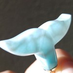 ◇k様お取り置き◇6/30まで更に限定Sale♡Babyホエールテール♡-透き通るみずみずしい波模様♡神秘的なハイクオリティ赤ちゃんクジラの尻尾ラリマーペンダントトップ