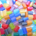 チェコシードビーズ　竹カラフルすりガラス３０個