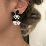 送料無料♡2way ブラックシルバーフラワーピアス