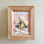 デイジーの花とレースの小さな額〜プチギフト