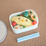 ひよこオムライス弁当