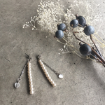 <white> ピアス   イヤリング