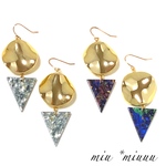 【再販】*ゴールドフラワーピアス*