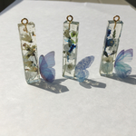 **Spring Butterfly**   春の蝶 ネックレス