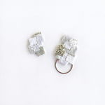 一点もの 刺繍とビーズのリング付きピアス / イヤリング 