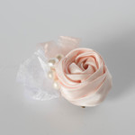 【Sale!】「Silk Rose・Baby Pink」　つまみ細工のヘアクリップ&ブローチ