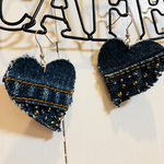  デニムピアス