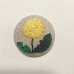 たんぽぽ 刺繍ブローチorヘアゴム 