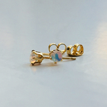 ✳︎14kgf ✳︎オパールの一粒ピアス