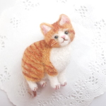 呼びました？猫ブローチ　茶トラ☆羊毛