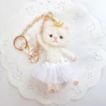 バレリーナ猫　白☆羊毛フェルト