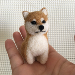 羊毛フエルト　柴犬　茶ミニお座りポーズ②