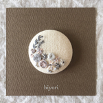 刺繍ブローチ