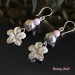 【ご予約】フランジパニ＆桜ジェイド925シルバーピアス