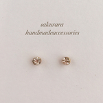 全品￥300✨1粒ストーンのシンプルピアス