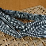 シンプルドット　クロスヘアターバン　ブラック