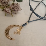 月🌙と星🌠の革ひもネックレス