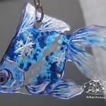 氷金魚のピアス・イヤリング