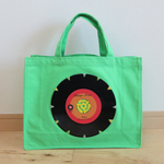 本物のレコードを使ったバッグ「bagu」Scool Green