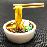 食べかけ「旭川醤油ラーメン」のマグネット
