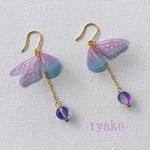 ▣グラデーション蝶々ピアス🦋▣